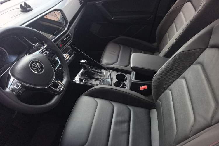 Used Volkswagen Tayron 2022 280TSI Two-Wheel Drive Luxury Smart Connectivity Version Interior 1