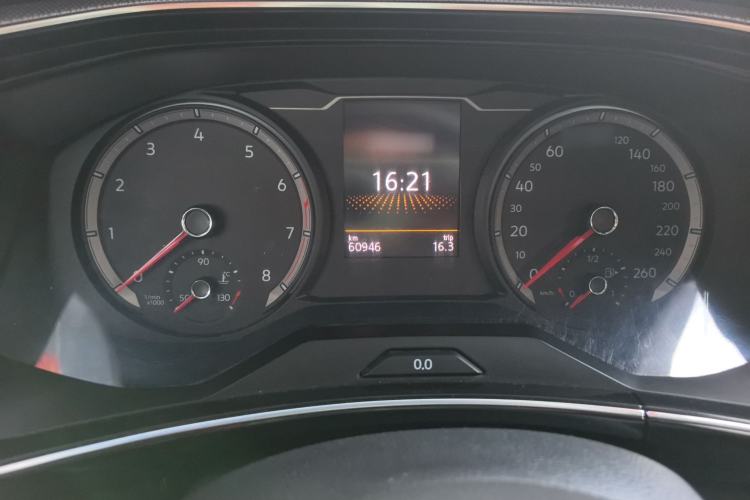 Used Volkswagen Tayron 2022 280TSI Two-Wheel Drive Luxury Smart Connectivity Version Interior 2