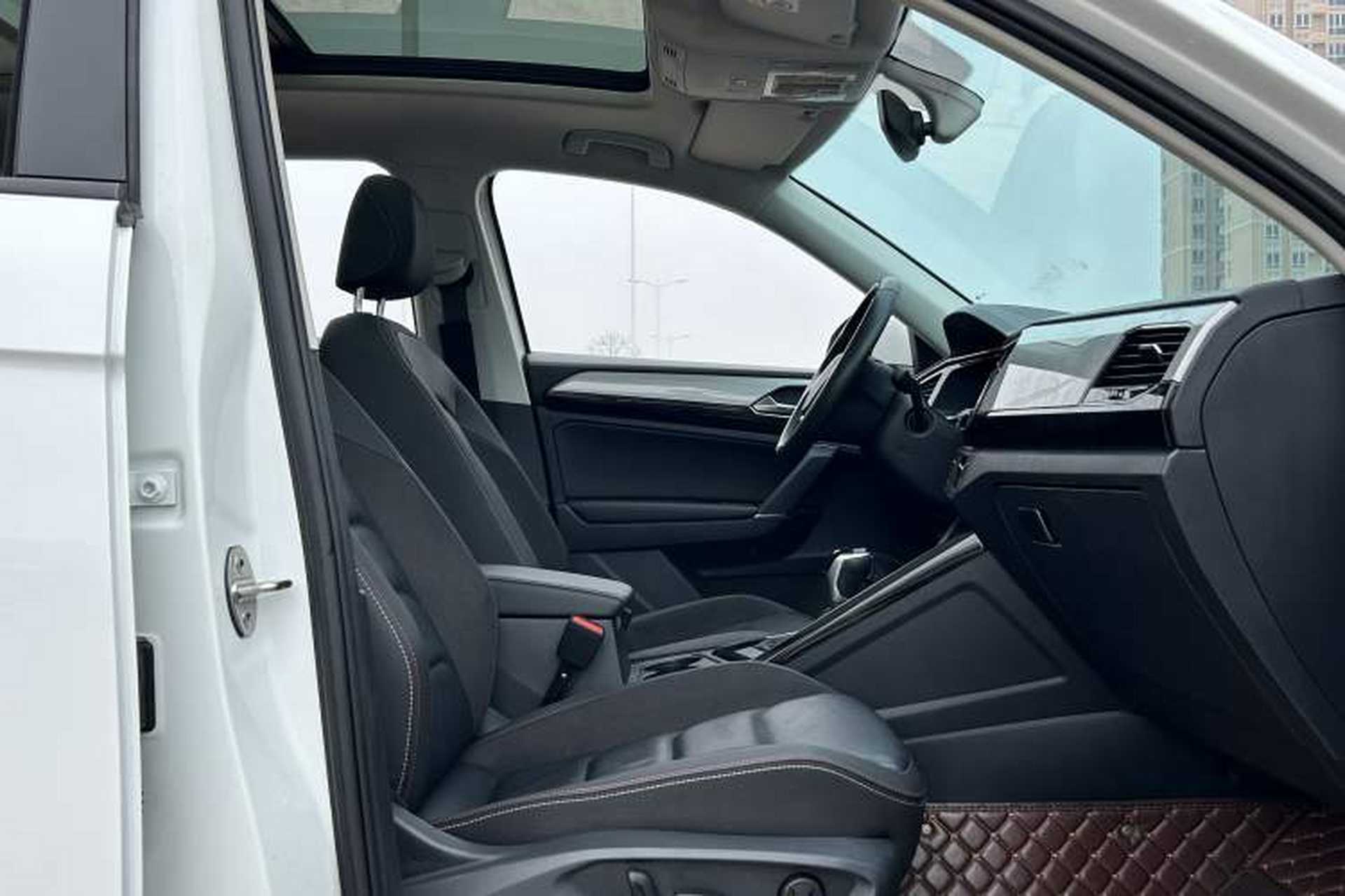 Used Volkswagen Tayron 2022 330TSI Two-Wheel Drive Luxury Smart Connectivity Version Interior 4