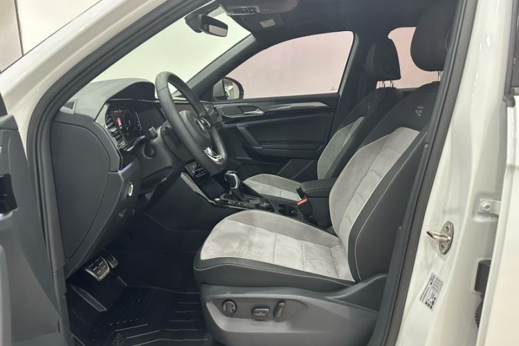 Used Volkswagen Tayron 2022 380TSI Four-Wheel Drive R-Line Connected Version Interior 5