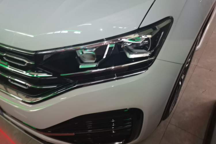Used Volkswagen Tayron 2022 380TSI Four-Wheel Drive R-Line Connected Version Left Front Headlight