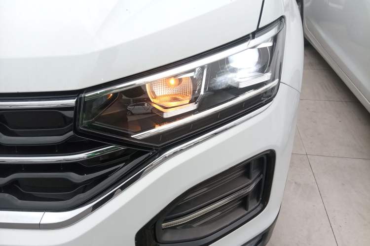 Used Volkswagen Tayron 2022 330TSI Two-Wheel Drive Luxury Smart Connectivity Version Left Front Headlight