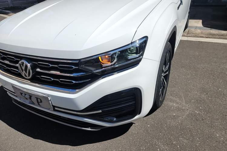Used Volkswagen Tayron 2022 380TSI Four-Wheel Drive R-Line Connected Version Left Front Headlight