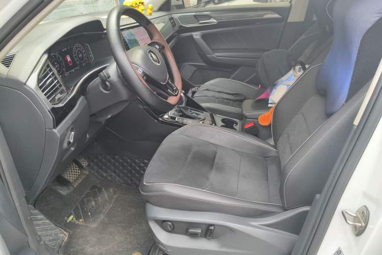 Used Volkswagen Tayron 2022 380TSI Four-Wheel Drive Luxury Connected Pro Version Left Front Seat