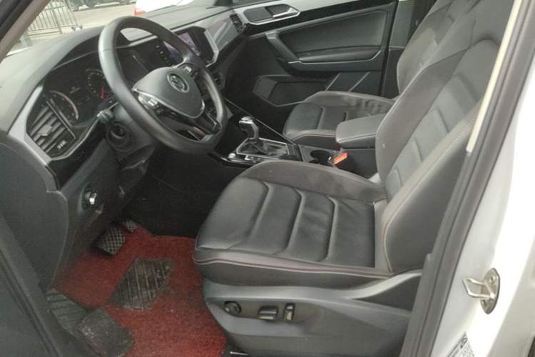 Used Volkswagen Tayron 2022 280TSI Two-Wheel Drive Luxury Smart Connectivity Version Left Front Seat
