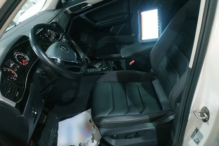 Used Volkswagen Tayron 2022 280TSI Two-Wheel Drive Luxury Smart Connectivity Version Left Front Seat