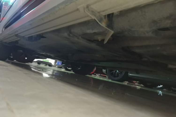 Used Volkswagen Tayron 2022 380TSI Four-Wheel Drive R-Line Connected Version Left Side Sill