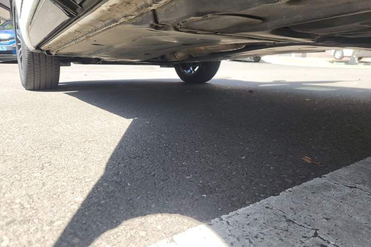 Used Volkswagen Tayron 2022 380TSI Four-Wheel Drive R-Line Connected Version Left Side Sill
