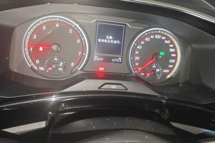 Used Volkswagen Tayron 2022 280TSI Two-Wheel Drive Luxury Smart Connectivity Version Odometer Close Up