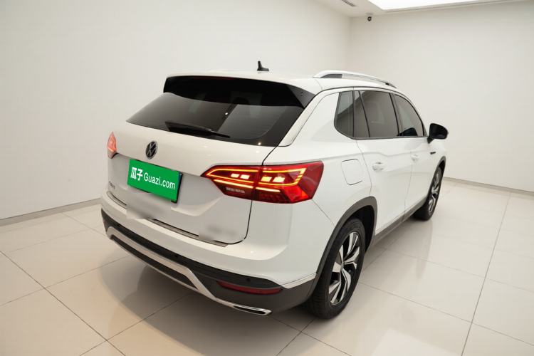 Used Volkswagen Tayron 2022 330TSI Two-Wheel Drive Luxury Smart Connectivity Version Rear Right 45 Deg