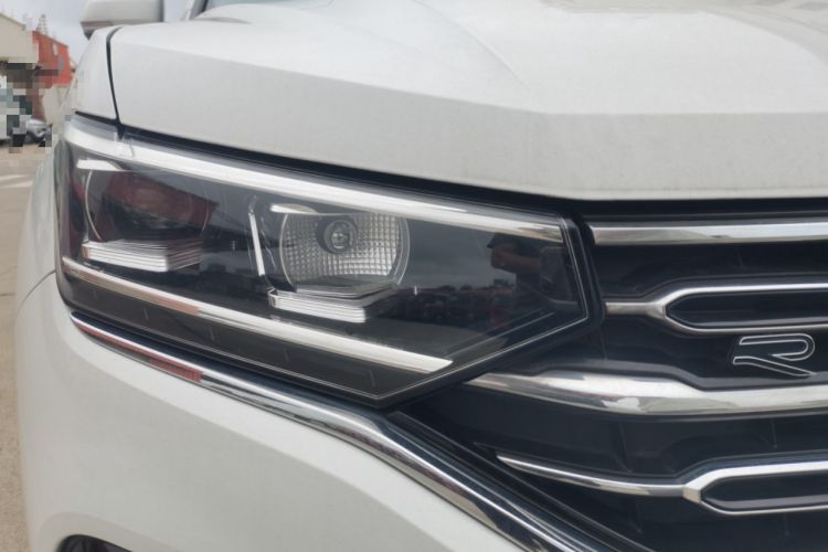 Used Volkswagen Tayron 2022 380TSI Four-Wheel Drive R-Line Connected Version Right Front Headlight