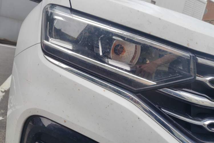 Used Volkswagen Tayron 2022 380TSI Four-Wheel Drive R-Line Connected Version Right Front Headlight