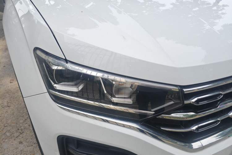 Used Volkswagen Tayron 2022 280TSI Two-Wheel Drive Luxury Smart Connectivity Version Right Front Headlight