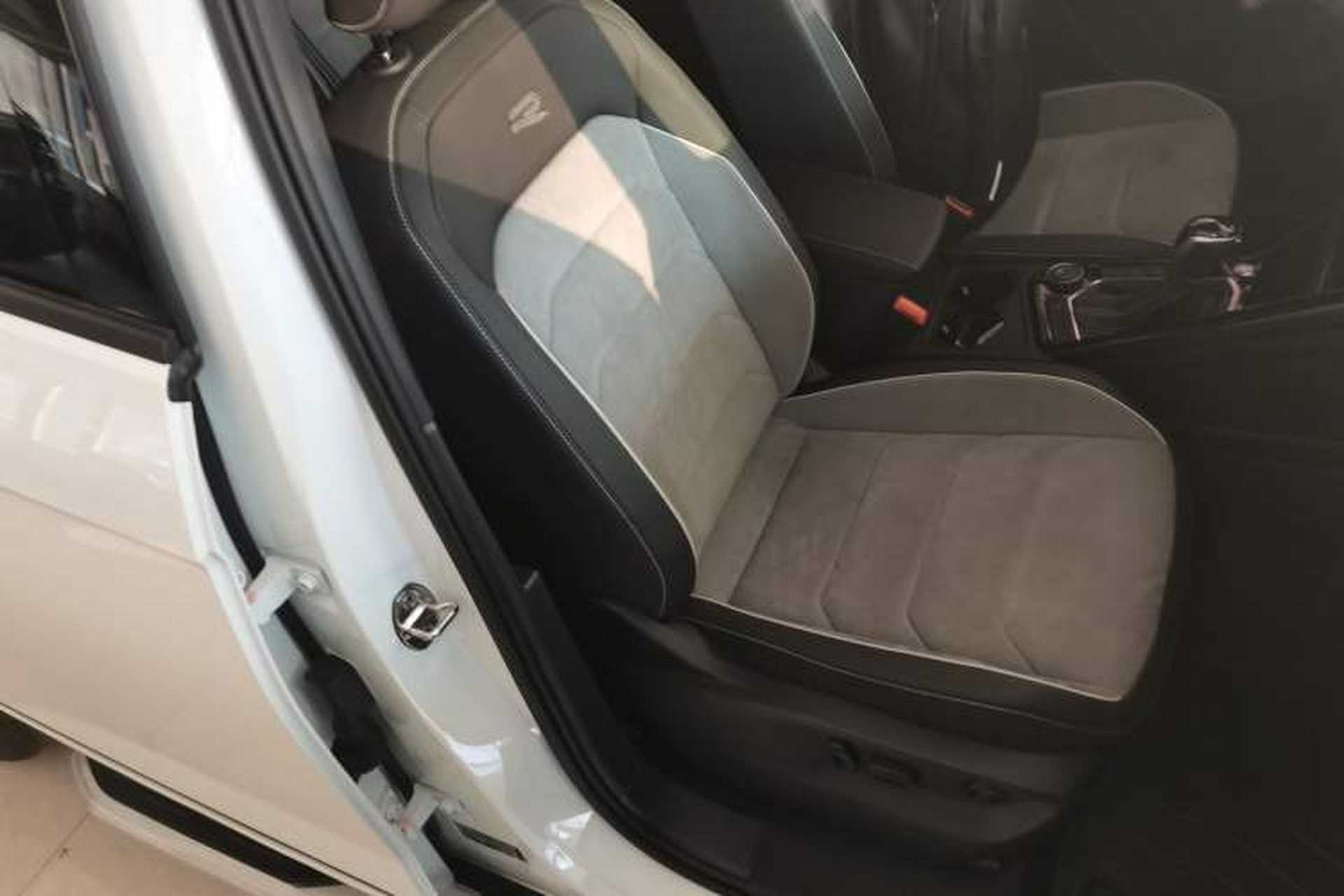 Used Volkswagen Tayron 2022 380TSI Four-Wheel Drive R-Line Connected Version Right Front Seat