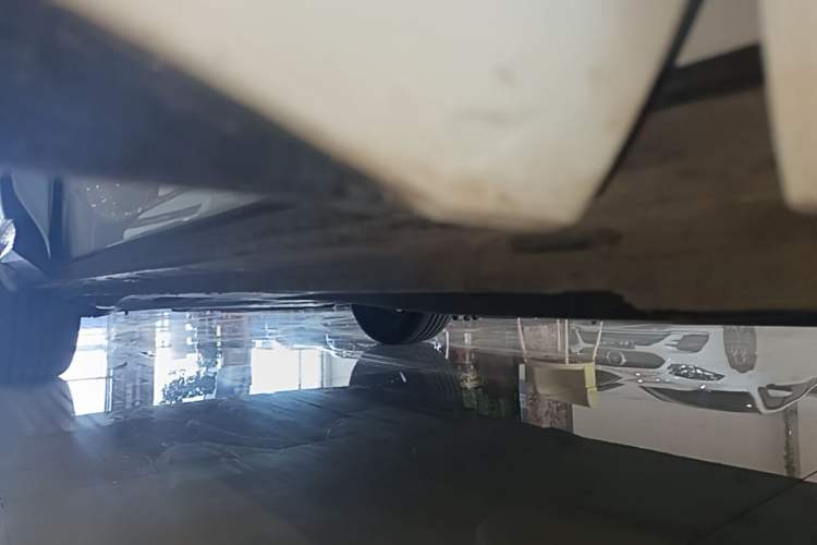 Used Volkswagen Tayron 2022 380TSI Four-Wheel Drive R-Line Connected Version Right Side Sill