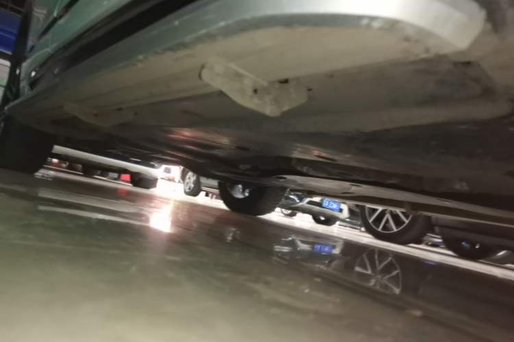Used Volkswagen Tayron 2022 380TSI Four-Wheel Drive R-Line Connected Version Right Side Sill