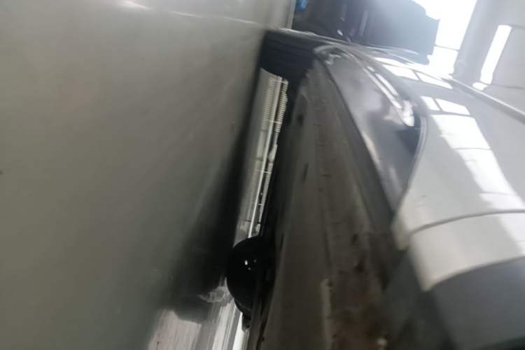 Used Volkswagen Tayron 2022 380TSI Four-Wheel Drive R-Line Connected Version Right Side Sill