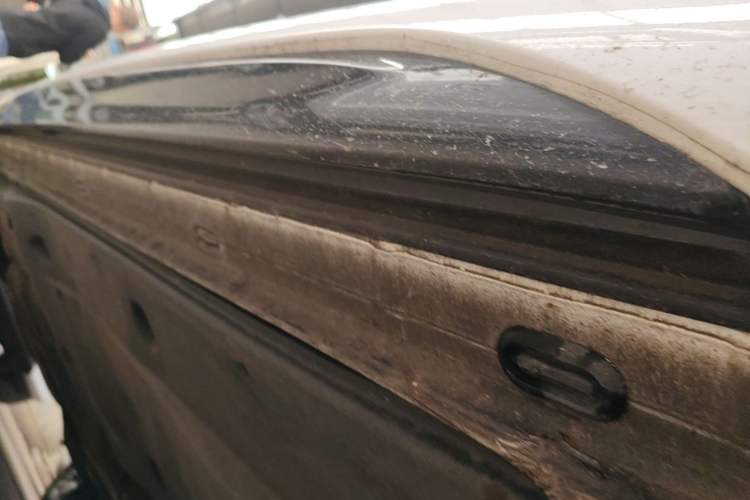 Used Volkswagen Tayron 2022 380TSI Four-Wheel Drive R-Line Connected Version Right Side Sill