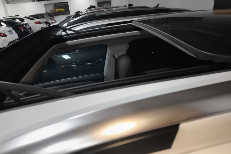 Used Volkswagen Tayron 2022 280TSI Two-Wheel Drive Luxury Smart Connectivity Version Roof