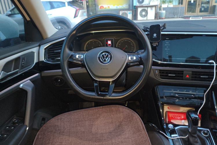 Used Volkswagen Tayron 2022 280TSI Two-Wheel Drive Luxury Smart Connectivity Version Steering Wheel