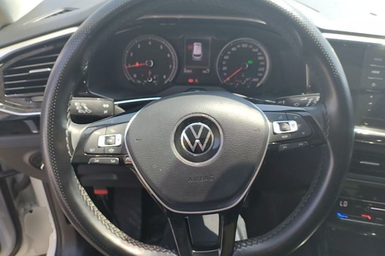 Used Volkswagen Tayron 2022 280TSI Two-Wheel Drive Luxury Smart Connectivity Version Steering Wheel