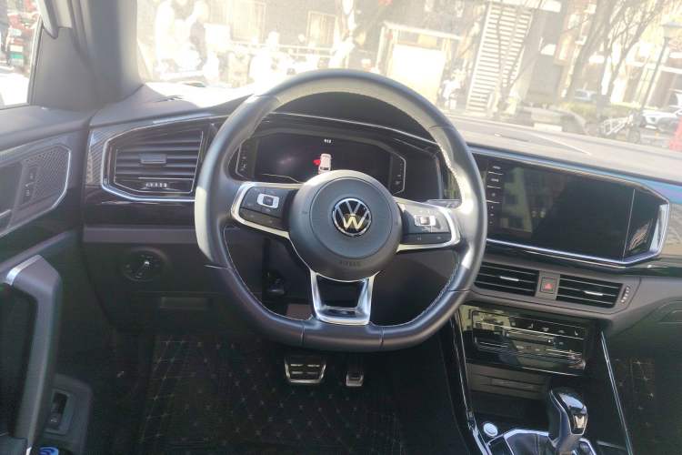 Used Volkswagen Tayron 2022 380TSI Four-Wheel Drive R-Line Connected Version Steering Wheel