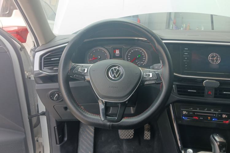 Used Volkswagen Tayron 2022 280TSI Two-Wheel Drive Luxury Smart Connectivity Version Steering Wheel