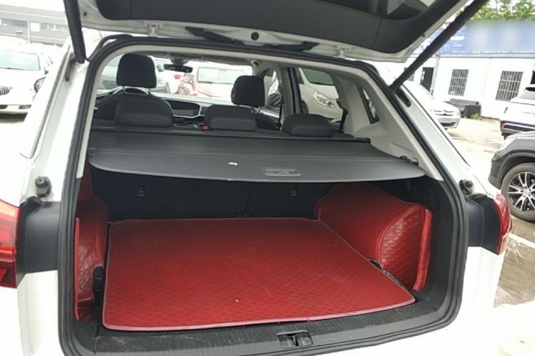 Used Volkswagen Tayron 2022 380TSI Four-Wheel Drive Luxury Connected Pro Version Trunk