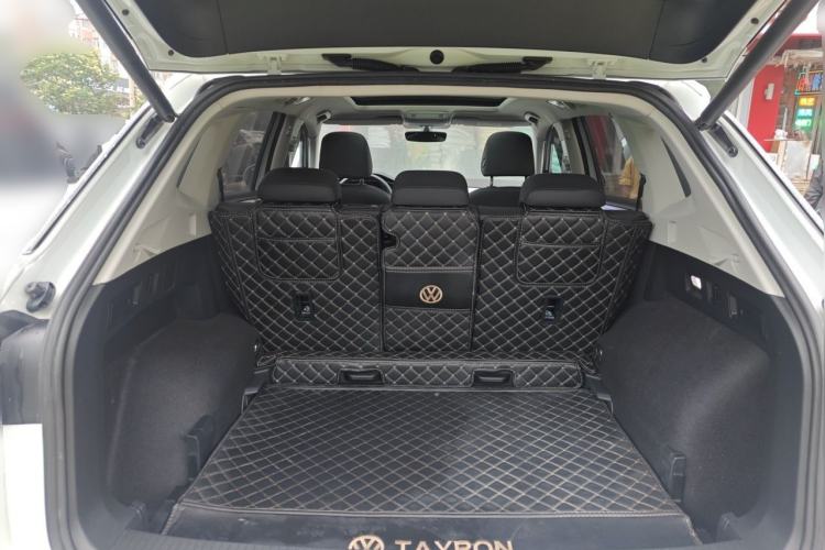 Used Volkswagen Tayron 2022 280TSI Two-Wheel Drive Luxury Smart Connectivity Version Trunk