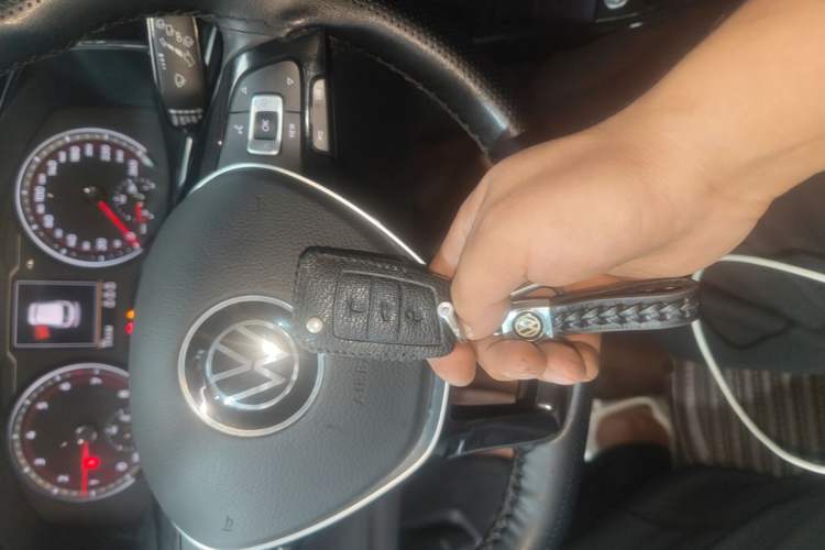 Used Volkswagen Tayron 2022 280TSI Two-Wheel Drive Luxury Smart Connectivity Version Vehicle Key
