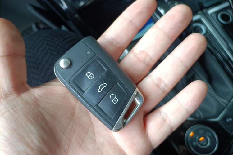Used Volkswagen Tayron 2022 380TSI Four-Wheel Drive R-Line Connected Version Vehicle Key