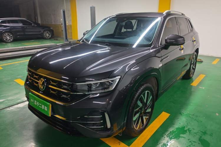 Used Volkswagen Tayron 2023 330TSI Two-Wheel-Drive R-Line High-Energy Version Guazi used car, China used car export, Used car for sale, Used  cars, Cheapest cars for sale