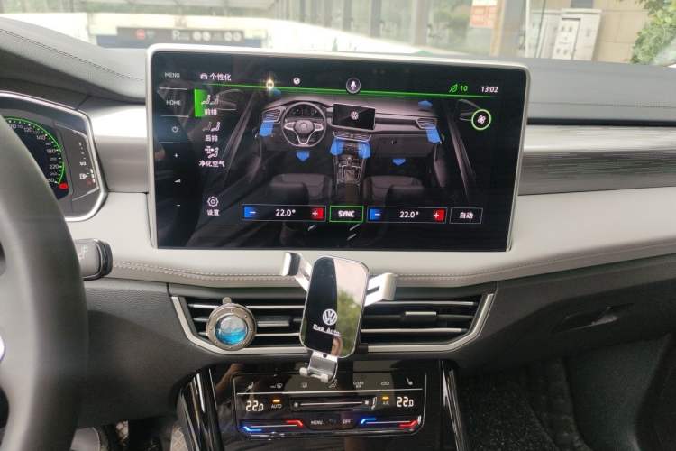 Used Volkswagen Tayron 2023 380TSI Four-Wheel Drive R-Line High-Energy Version Audio And AC Panel