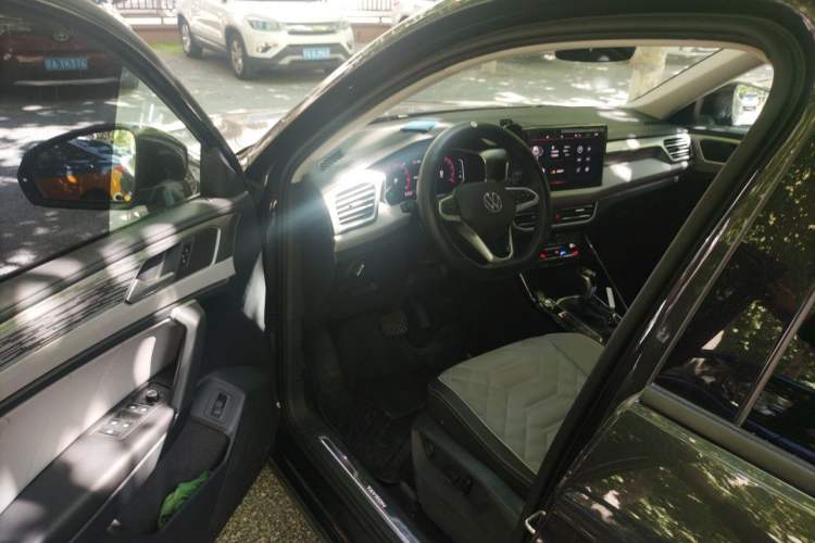 Used Volkswagen Tayron 2023 330TSI Two-Wheel-Drive R-Line High-Energy Version Driver Seat