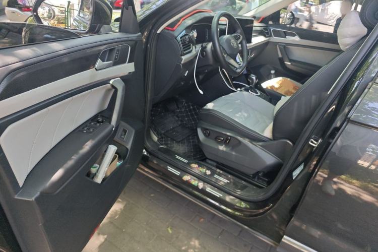 Used Volkswagen Tayron 2023 330TSI Two-Wheel-Drive Luxury Plus Advanced Version Driver Seat