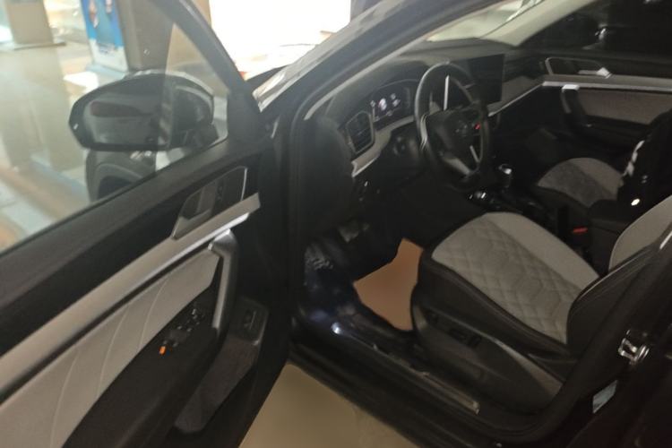 Used Volkswagen Tayron 2023 330TSI Two-Wheel-Drive Luxury Plus Advanced Version Driver Seat