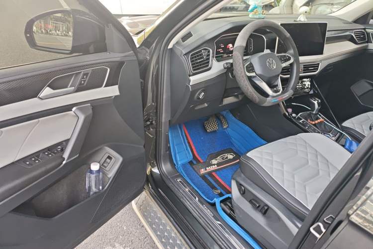Used Volkswagen Tayron 2023 280TSI Two-Wheel-Drive Luxury Plus Advanced Version Driver Seat