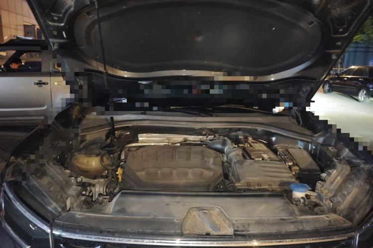 Used Volkswagen Tayron 2023 330TSI Two-Wheel-Drive Luxury Plus Advanced Version Engine Bay