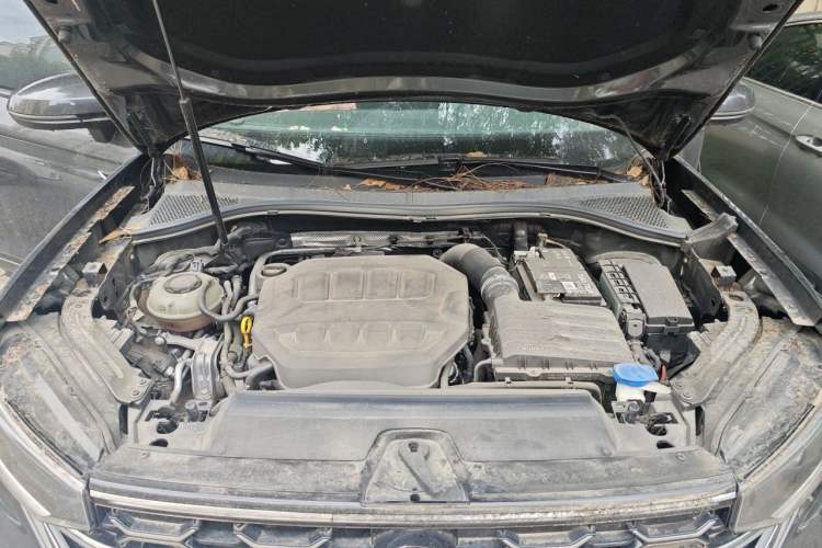 Used Volkswagen Tayron 2023 Revised Version 380TSI All-Wheel Drive R-Line High-Energy Edition Engine Bay