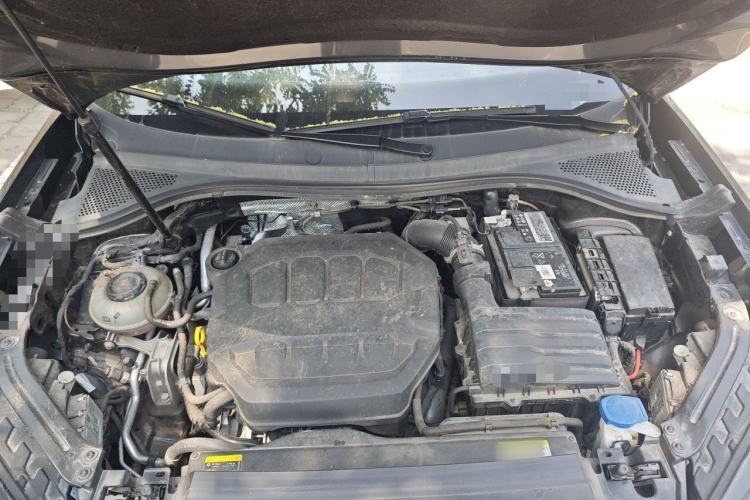 Used Volkswagen Tayron 2023 330TSI Two-Wheel-Drive Luxury Plus Advanced Version Engine Bay