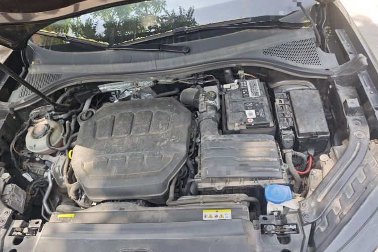 Used Volkswagen Tayron 2023 330TSI Two-Wheel-Drive Luxury Plus Advanced Version Engine Bay Left