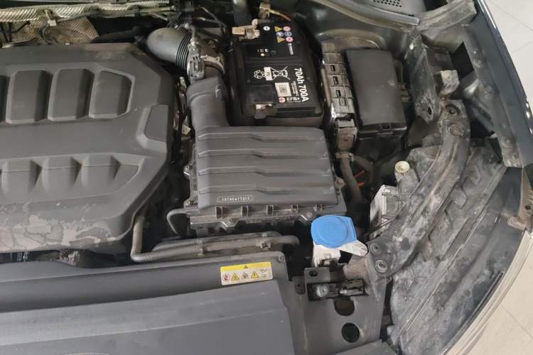 Used Volkswagen Tayron 2023 330TSI Two-Wheel-Drive Luxury Plus Advanced Version Engine Bay Left