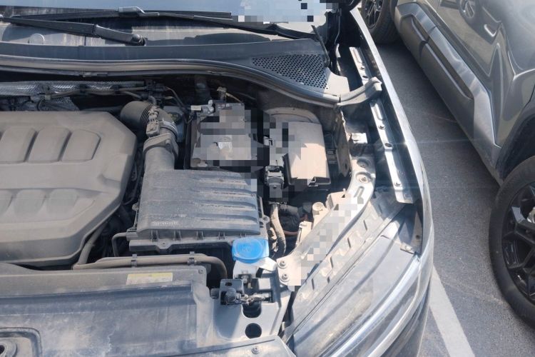 Used Volkswagen Tayron 2023 330TSI Two-Wheel-Drive Luxury Plus Advanced Version Engine Bay Left
