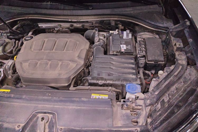 Used Volkswagen Tayron 2023 330TSI Two-Wheel-Drive Luxury Plus Advanced Version Engine Bay Left