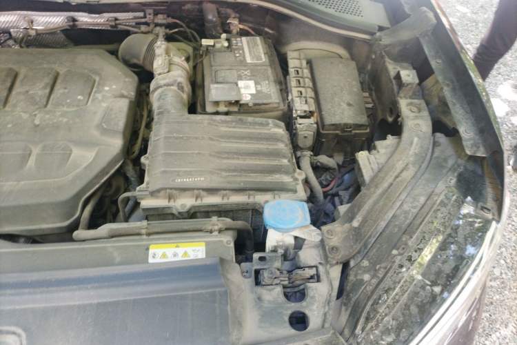 Used Volkswagen Tayron 2023 330TSI Two-Wheel-Drive R-Line High-Energy Version Engine Bay Left