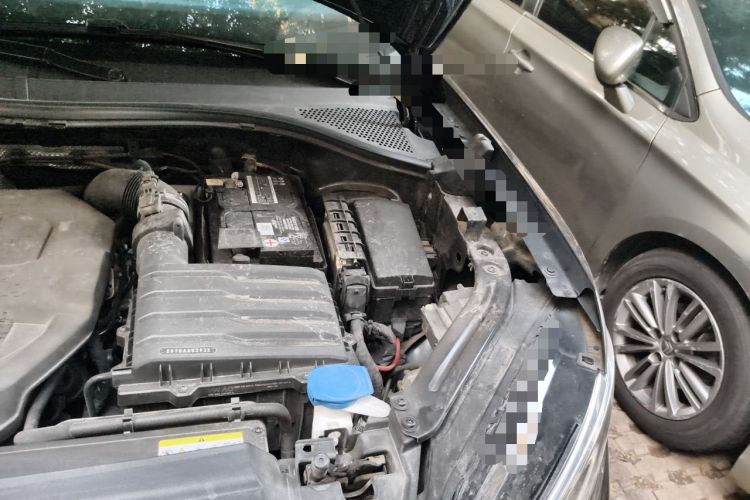 Used Volkswagen Tayron 2023 330TSI Two-Wheel-Drive R-Line High-Energy Version Engine Bay Left