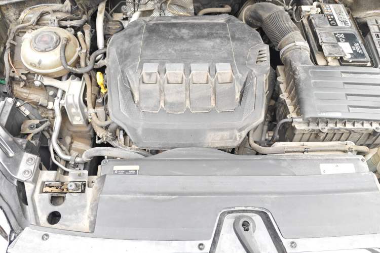 Used Volkswagen Tayron 2023 380TSI Four-Wheel Drive R-Line High-Energy Version Engine Bay