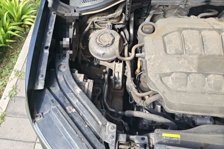 Used Volkswagen Tayron 2023 330TSI Two-Wheel-Drive R-Line High-Energy Version Engine Bay Right