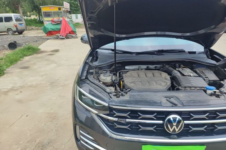 Used Volkswagen Tayron 2023 Revised Version 380TSI All-Wheel Drive R-Line Pro Smart Edition Engine Bay Right