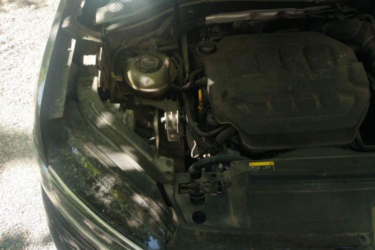 Used Volkswagen Tayron 2023 330TSI Two-Wheel-Drive R-Line High-Energy Version Engine Bay Right